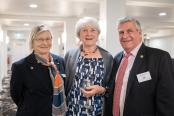 Wendy Byron (Toowoomba Metropolitan Club) with Bonnie Hymers and PP Jim Sampson